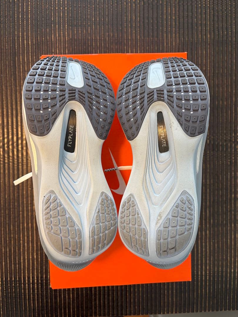 試走のみ美品【NIKE】ZOOMFLY 6 24.5cm 箱あり！