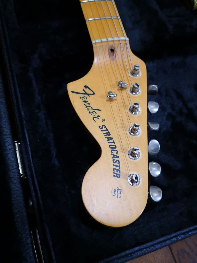 FENDER HIGHWAY ONE ソフトケース付きます。