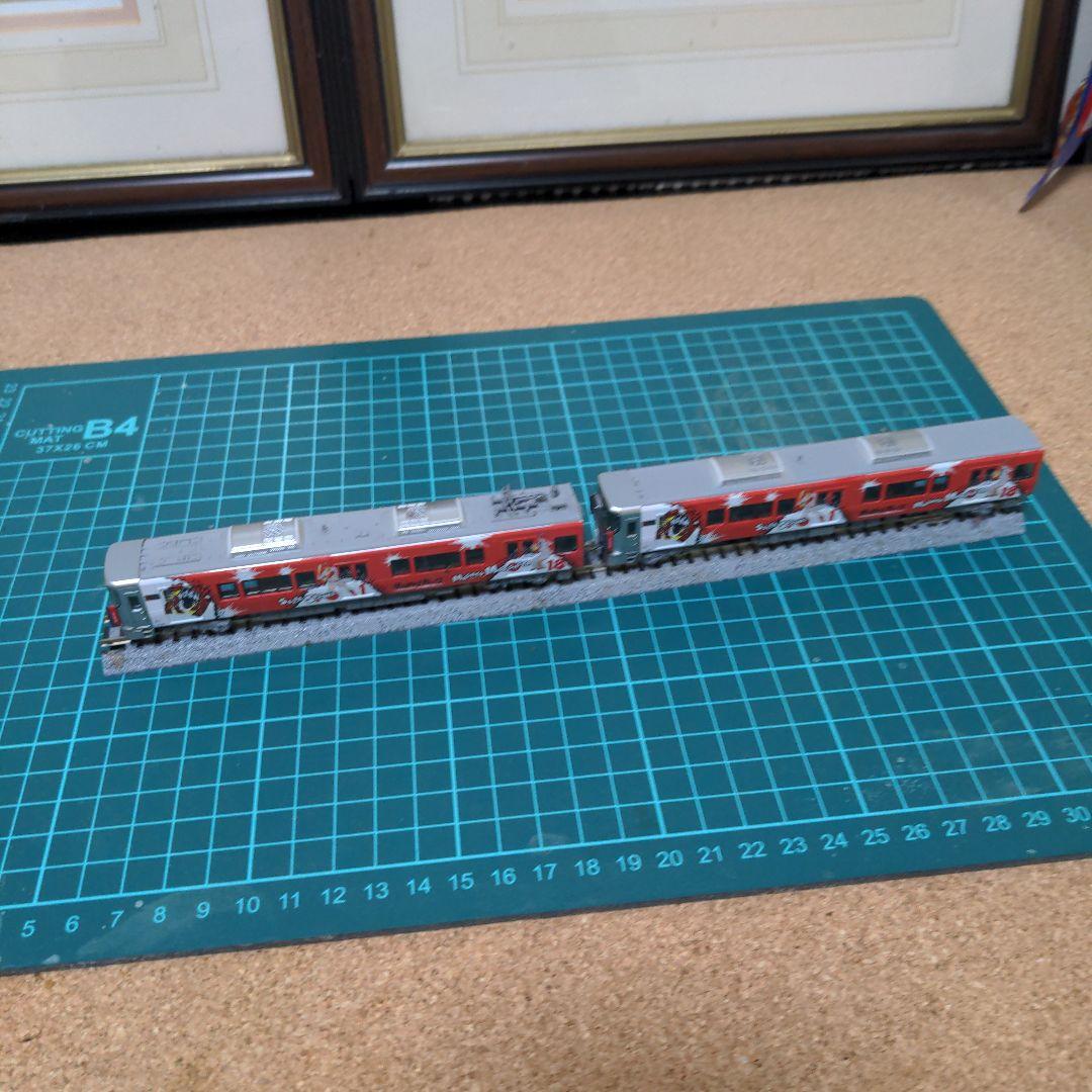 カープ応援仕様列車2両