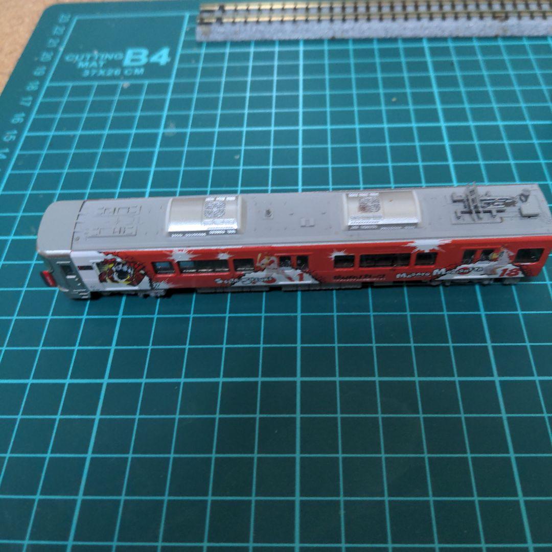 カープ応援仕様列車2両