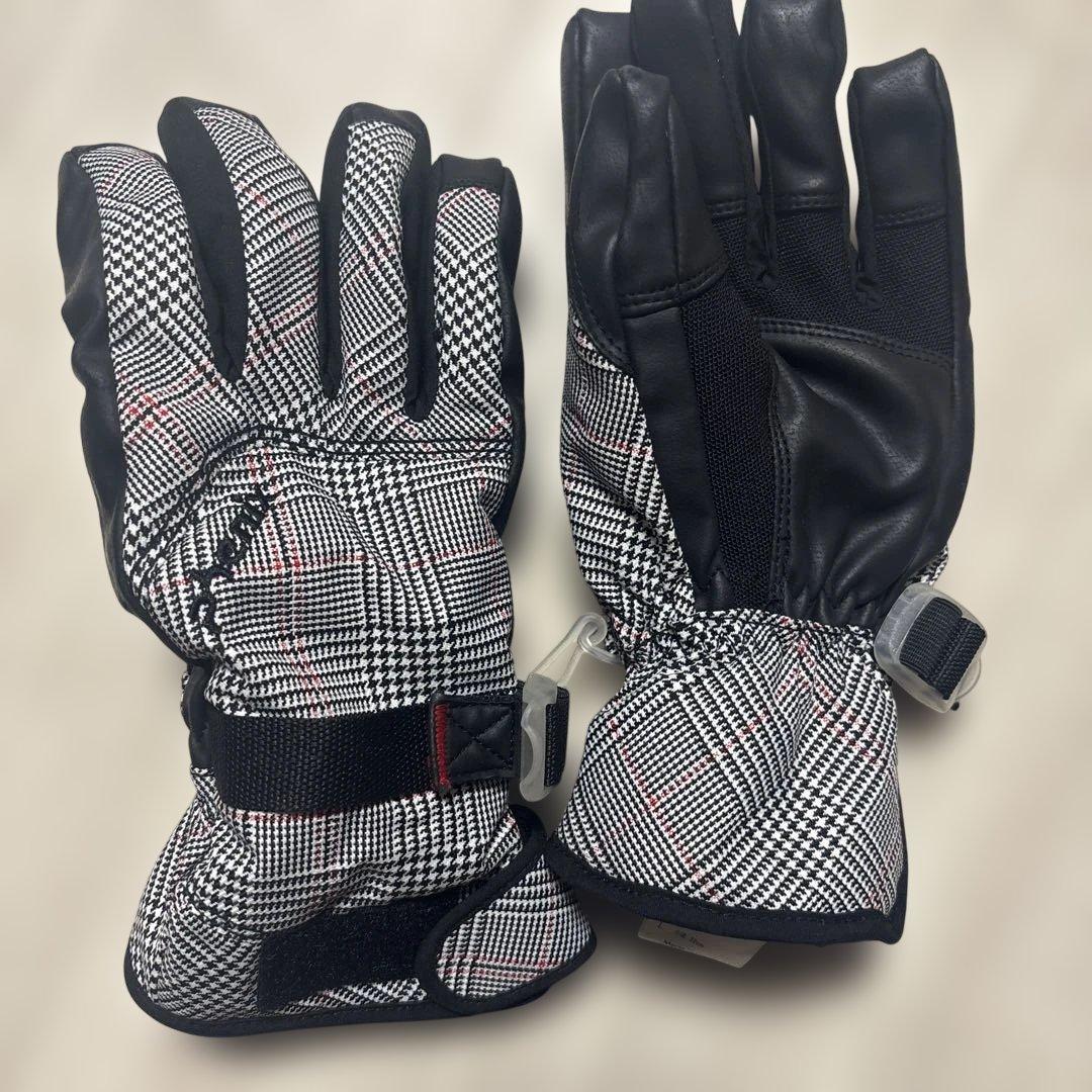 スキーウェア　上下　手袋