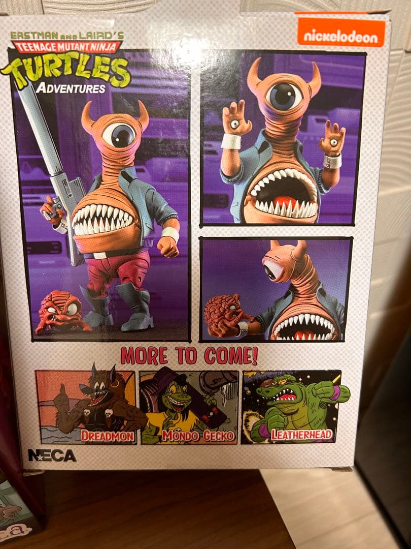 新作　NECA タートルズフィギュア 2点セット