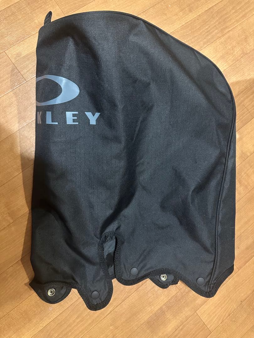 oakley オークリー　スタンド式キャディバッグ
