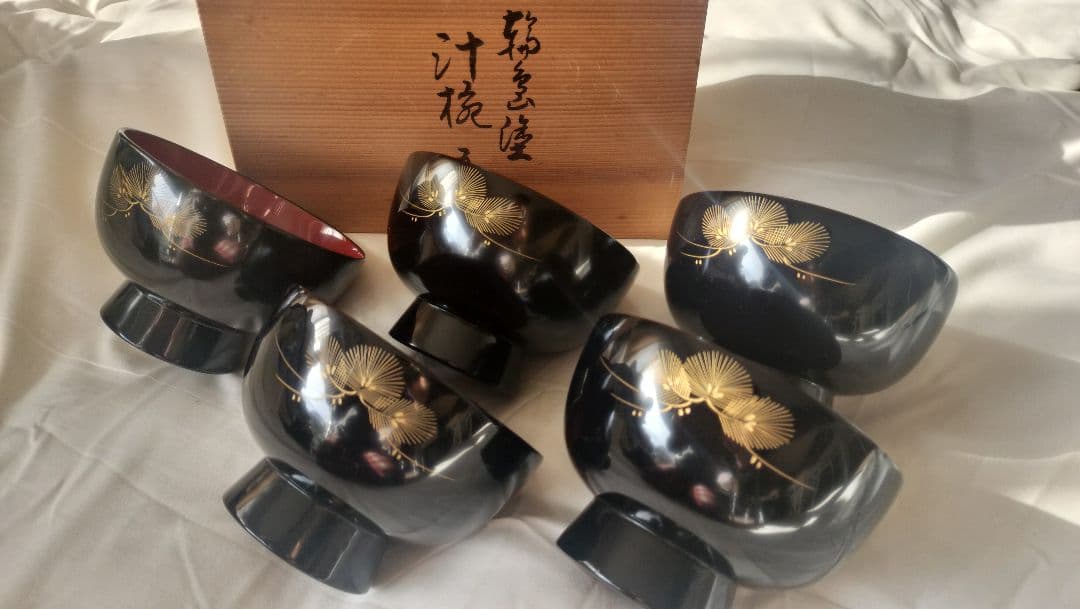 値下げ！輪島塗　漆器 高台椀 5個セット 黒赤 金色装飾