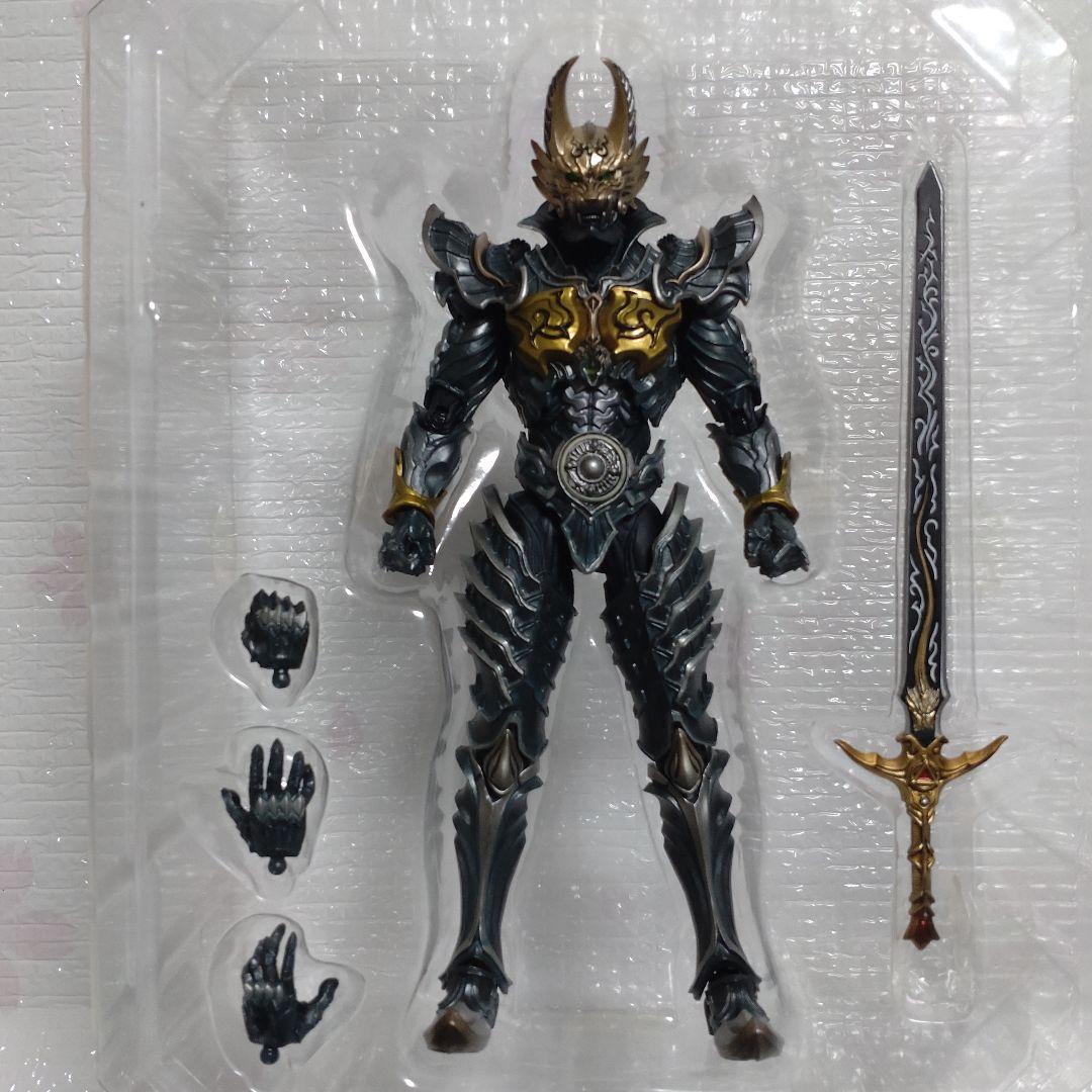 魔戒可動　黄金騎士ガロ　流牙ver