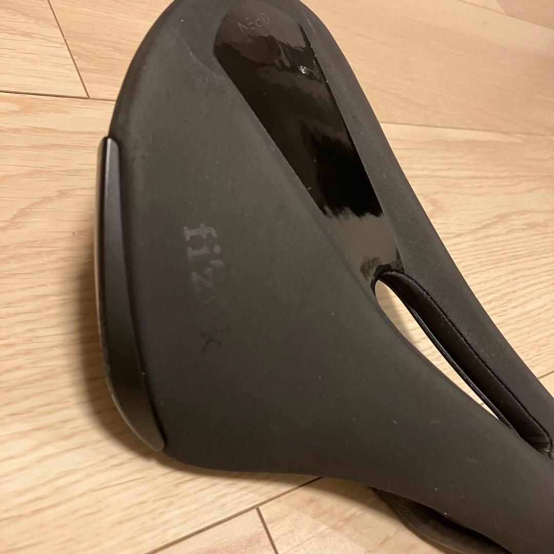 fi'zi:k ALIANTE R1 OPEN カーボンレール フィジーク