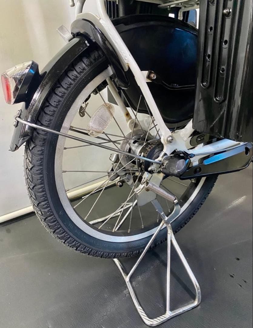 1年保証 送料無料　ヤマハ　パスキッス　20インチ　白色　電動アシスト自転車