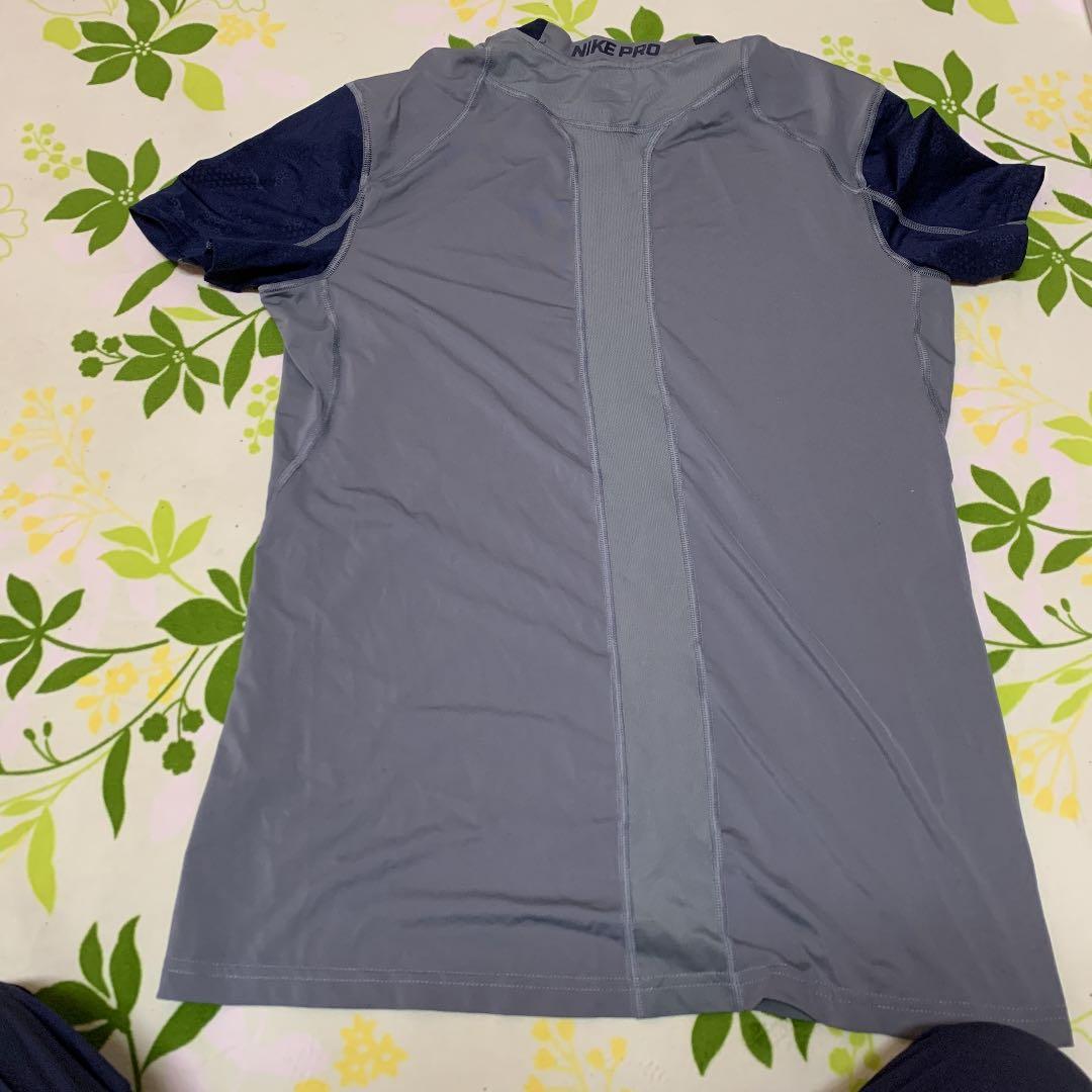 [限定]米国での購入品　NIKE ヤンキース　アンダーシャツM