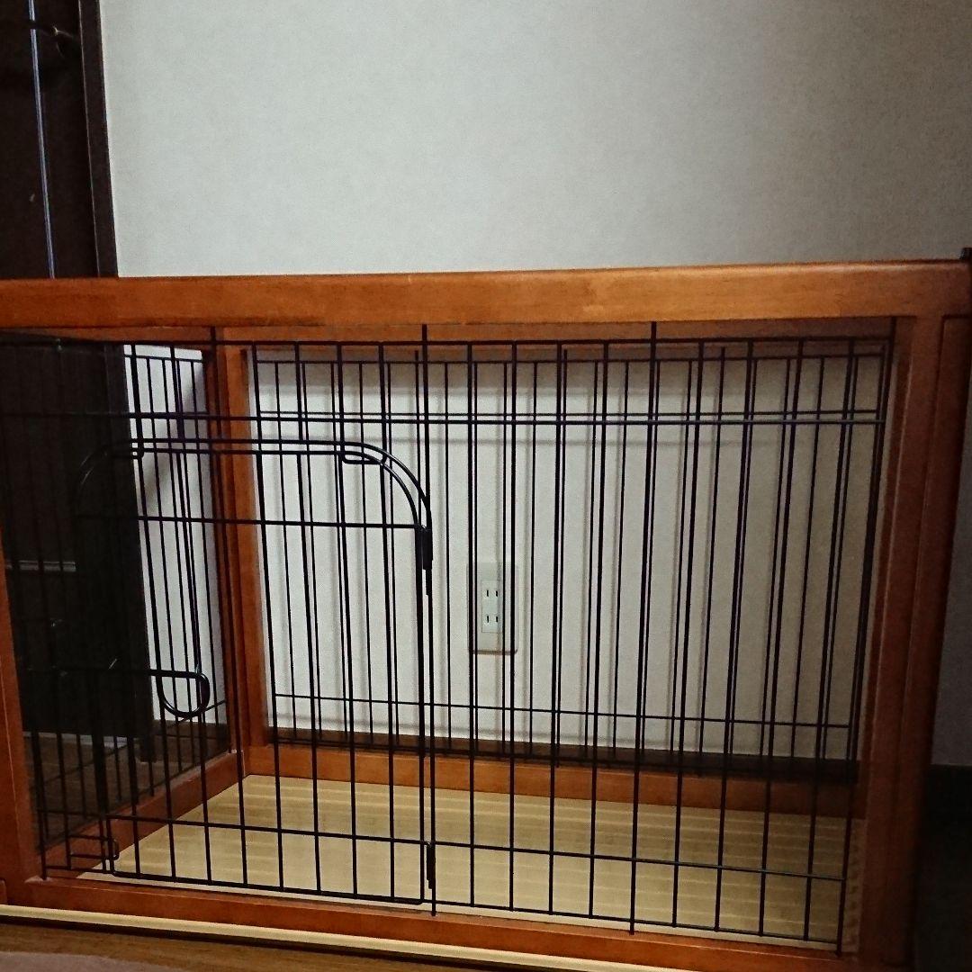 高級感あり。ペット用 木製サークル ケージ