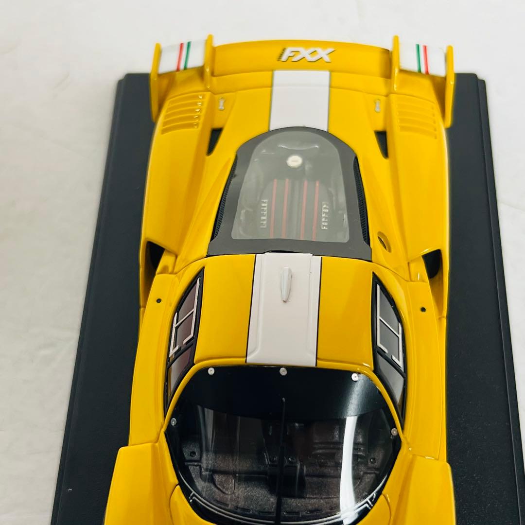 良品　イタリア製　1/43 フェラーリ　FXX エンッオ　ルックスマート