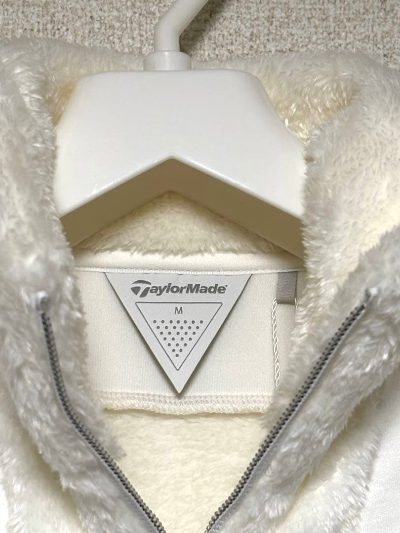 TaylorMade ホワイト系　ベストM