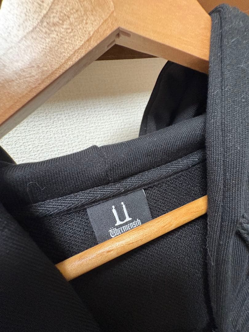 G-DRAGON ÜBERMENSCH ソウルコン　フーディージップアップ　黒