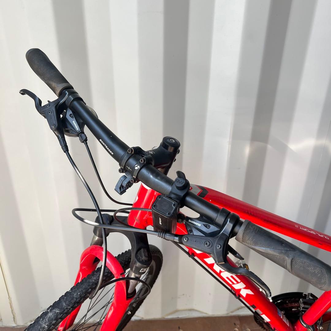 TREK トレック DUAL SPORT2 クロスバイク　自転車 レッド 赤