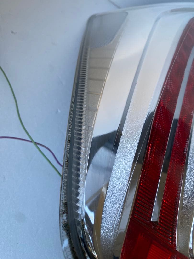 プリウス30 テールランプ 外側左右セット 純正