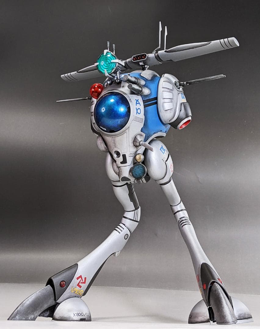 プラモデル　ハセガワ　1/72 リガード／偵察型（超時空要塞マクロス）組立塗装済