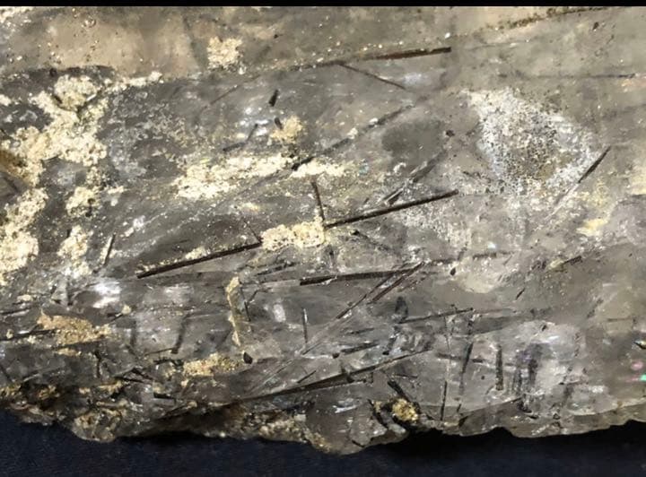 ヒマラヤンクオーツ　1.17kg ルチル ブラックトルマリン