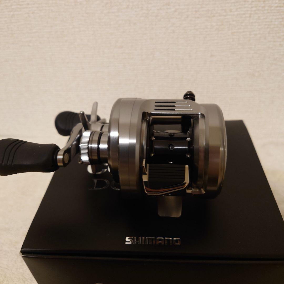 リール SHIMANO CALCUTTA CONQUEST DC 201HG