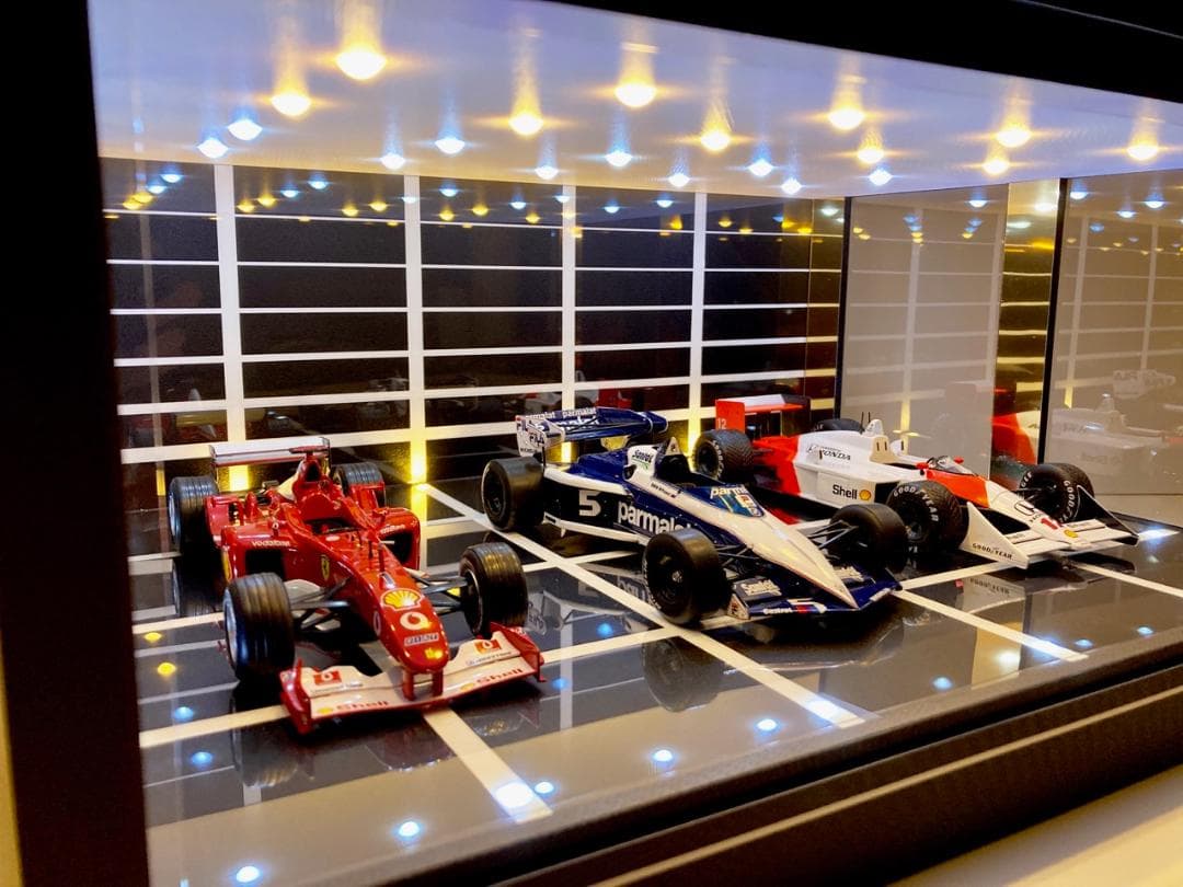 1/18展示2〜3台可・モダンBK・ディスプレーBOX / ネオジオラマ