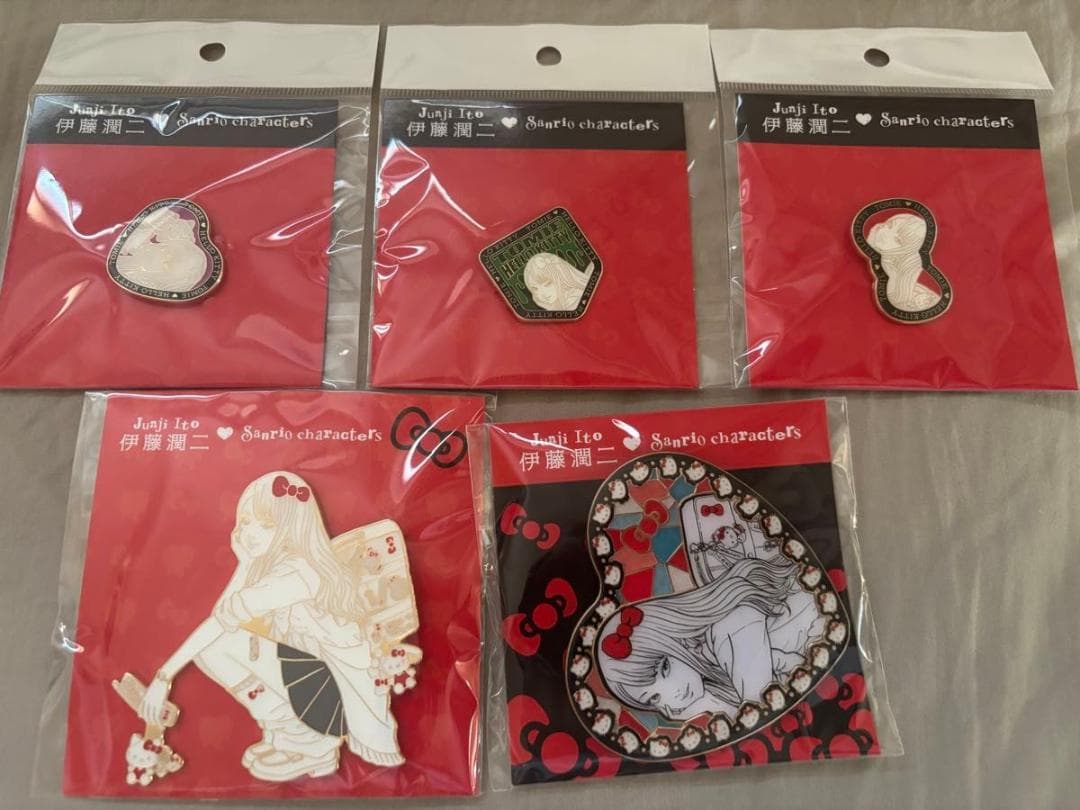 伊藤潤二 サンリオキャラクターズ ギャル富江 ハローキティ ピンズ 5種セット