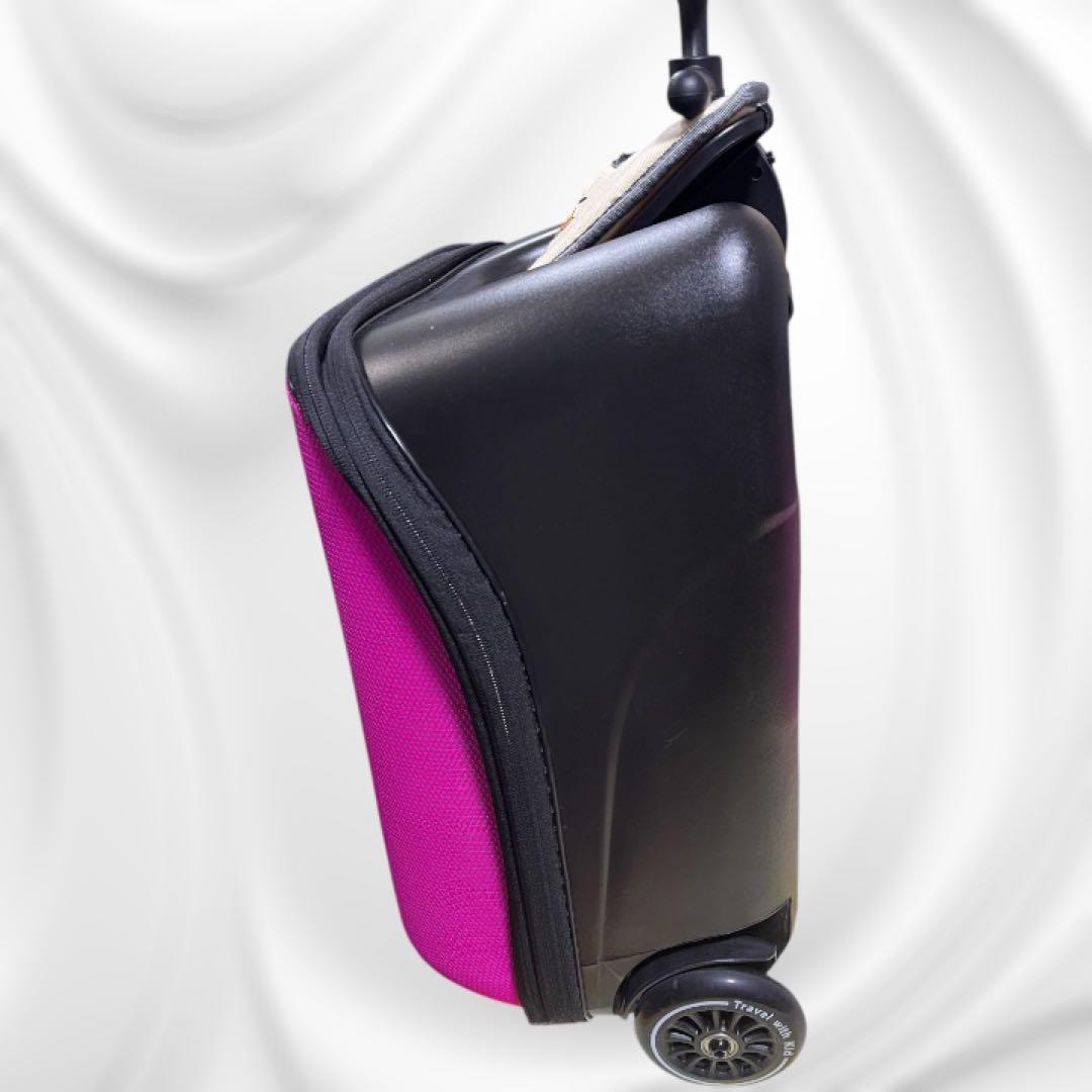 【美品】Q-BOX 乗れるキャリーケース　スーツケース　キャリーバッグ　子供乗せ