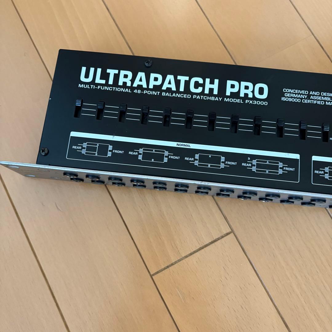 BEHRINGER ベリンガー　PX3000 ULTRAPATCH PRO