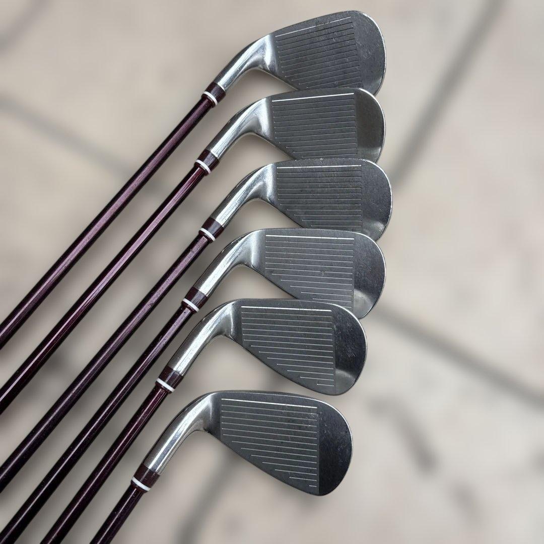 ONOFFレディースアイアン&ウエッジセット