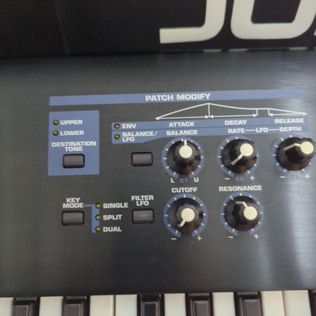 美品★Roland JUNO-D シンセサイザー 61鍵 ソフトケース付き