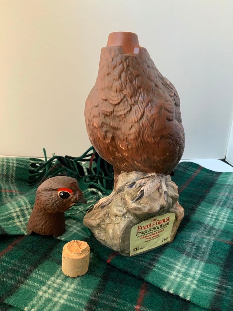 1980年代前半　ザ・フェイマスグラウスデキャンター/ロイヤルドルトン窯/空き瓶