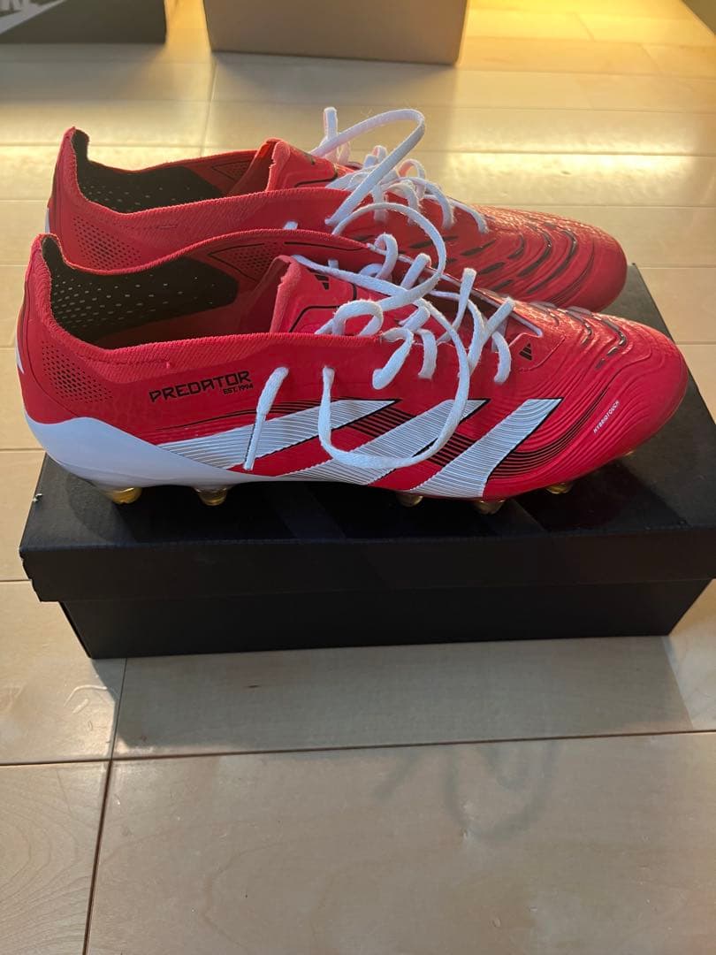 最終値下げ！　adidas プレデター　サッカーシューズ スパイク　27.5