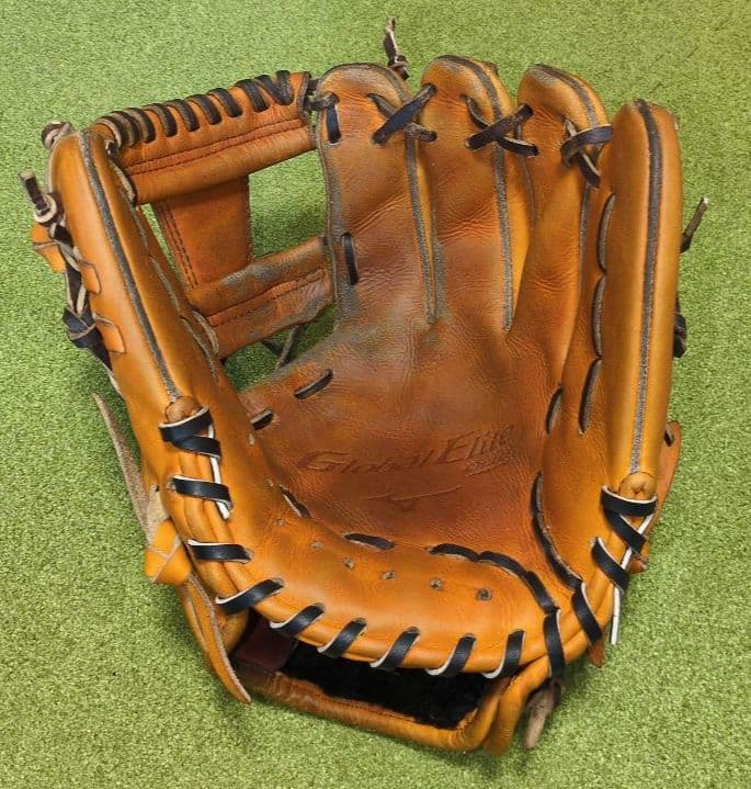 Mizuno Global Elite 硬式内野サイズ9