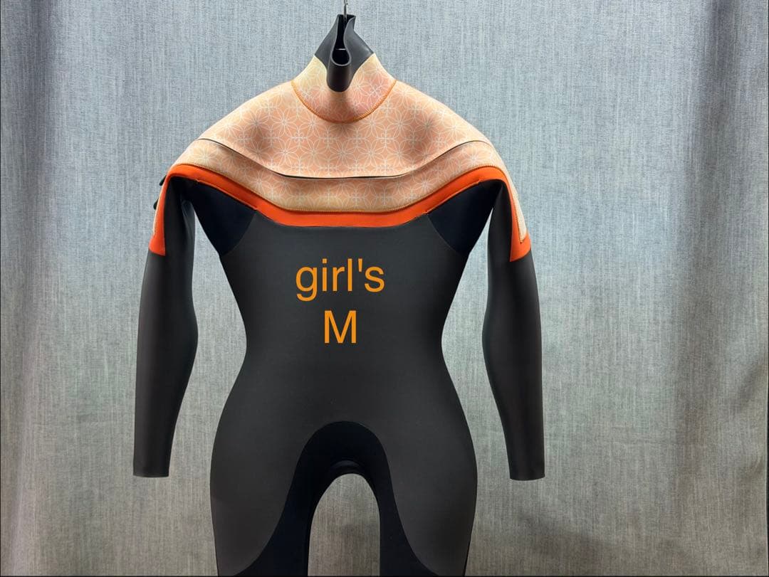 MECCA girl's Mサイズ　セミドライウェットスーツ 新品未使用