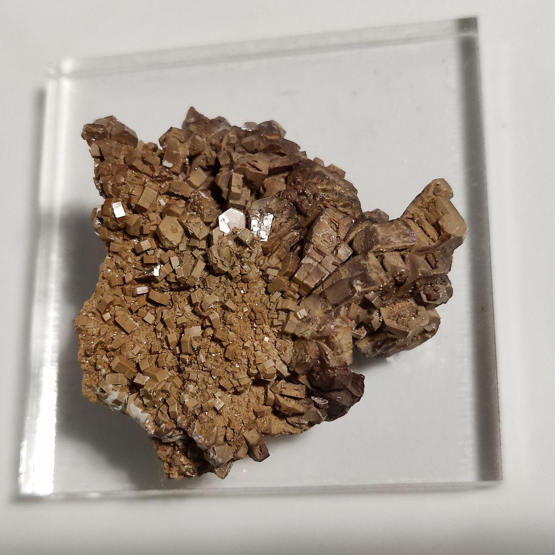 パワーストーン　天然石　原石　バナディナイト「バナジン鉛鉱」　30g　No965