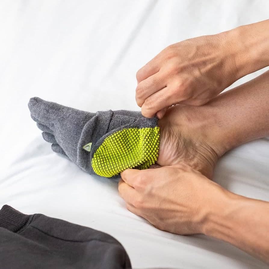 Naboso 5本指ソックス ナボソ 足の理想的な動きをサポートする 5本指靴下