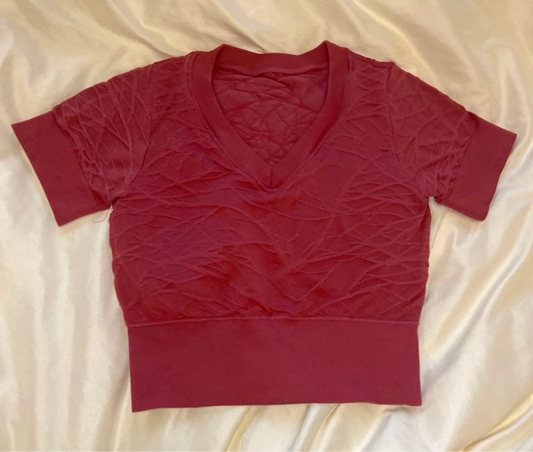 ジオメトリックショートスリーブトップス&レギンス　ピンク　XSサイズ