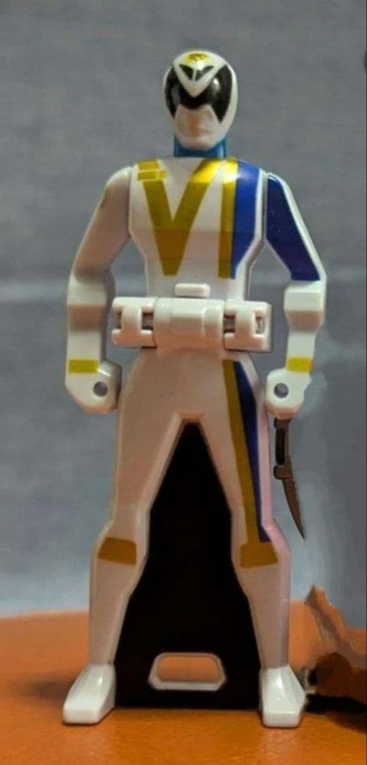 レジェンドモバイレーツとケースとレンジャーキーとオマケセット