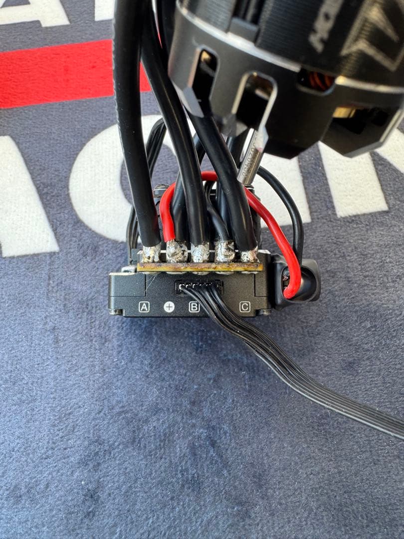 ホビーラジコン HOBBYWING XR10 PRO G2S + V10 G4R 13.5T