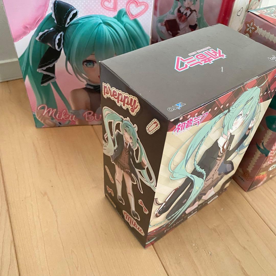 【匿名配送】初音ミク まとめ売り