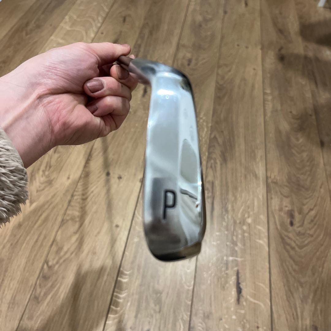 ゼクシオ　エックスアイアン　２０２２　カーボンシャフト　ダンロップ ゴルフ