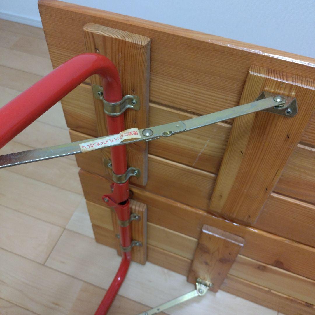 カステルメルリーノ　折りたたみテーブル