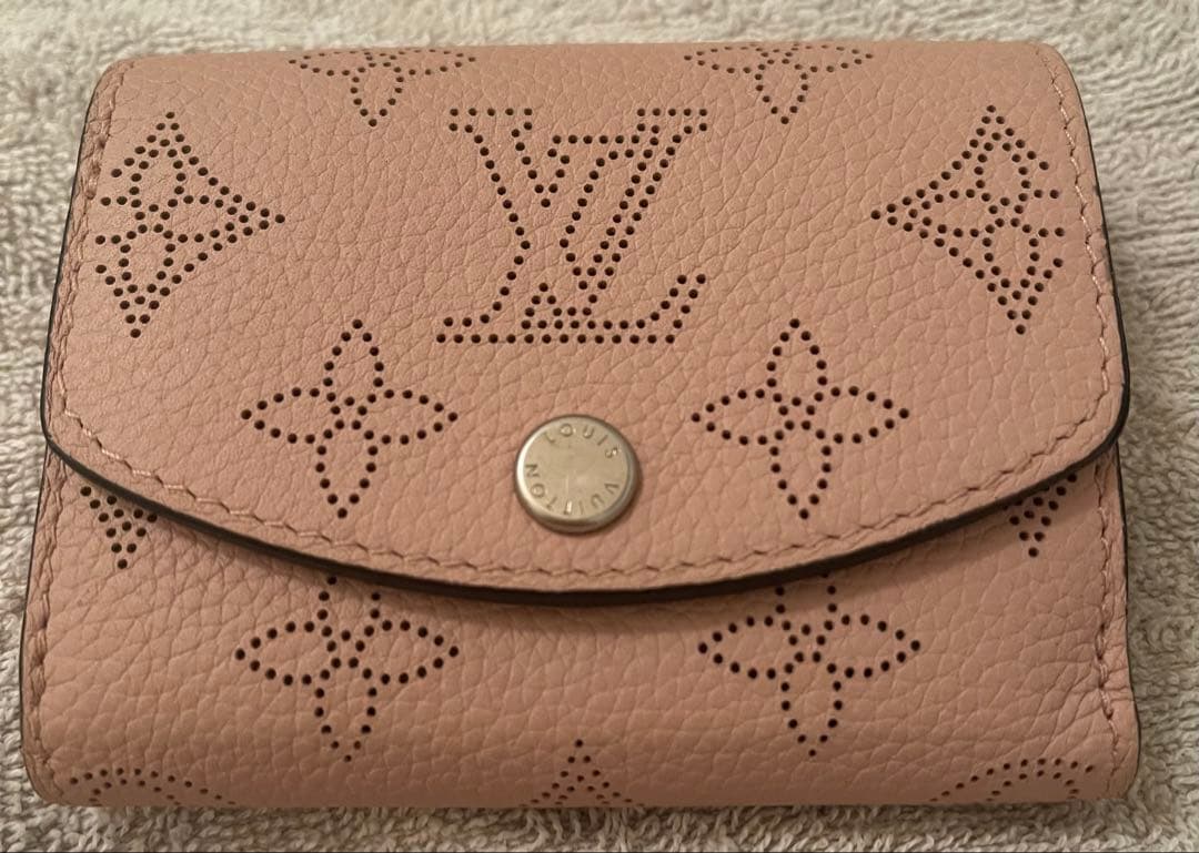 ルイヴィトン　三つ折り財布　ポルトフォイユ　イリスXS