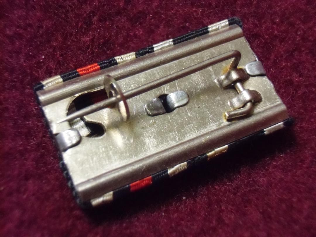 ⊞ドイツ軍＊ミニチュア鉄十字勲章付拡張型２連略綬/リボンバー（実物）