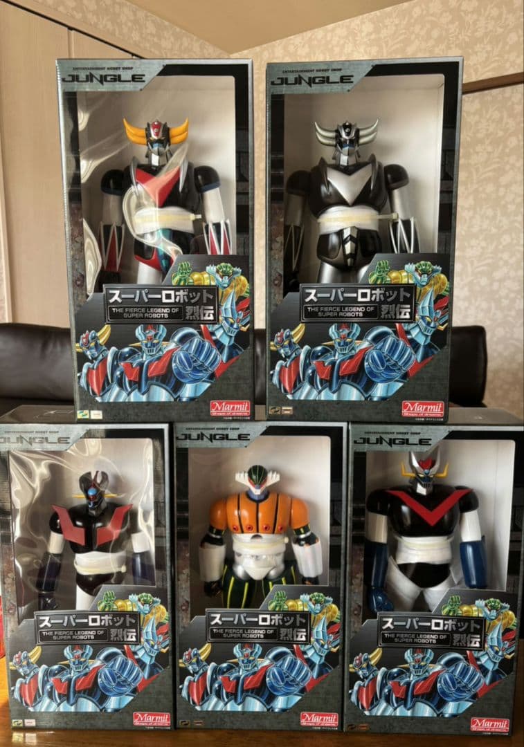 スーパーロボット烈伝フィギュア　マジンガーＺ　グレートマジンガー　グレンダイザー