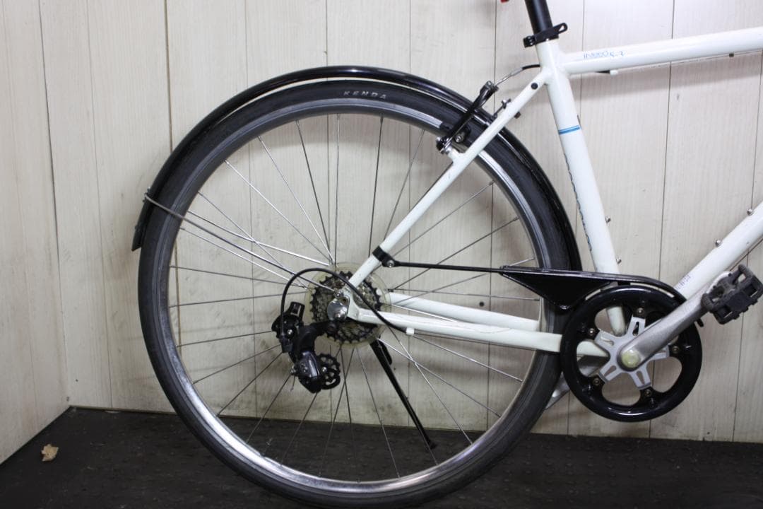 GIANT-MOMENTUM iNEED S-3 700C 7速470mmクロス