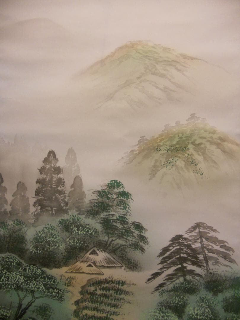 掛け軸 春堂 彩色山水 絹本 希少 軸装 茶道具 掛軸 美品 です。