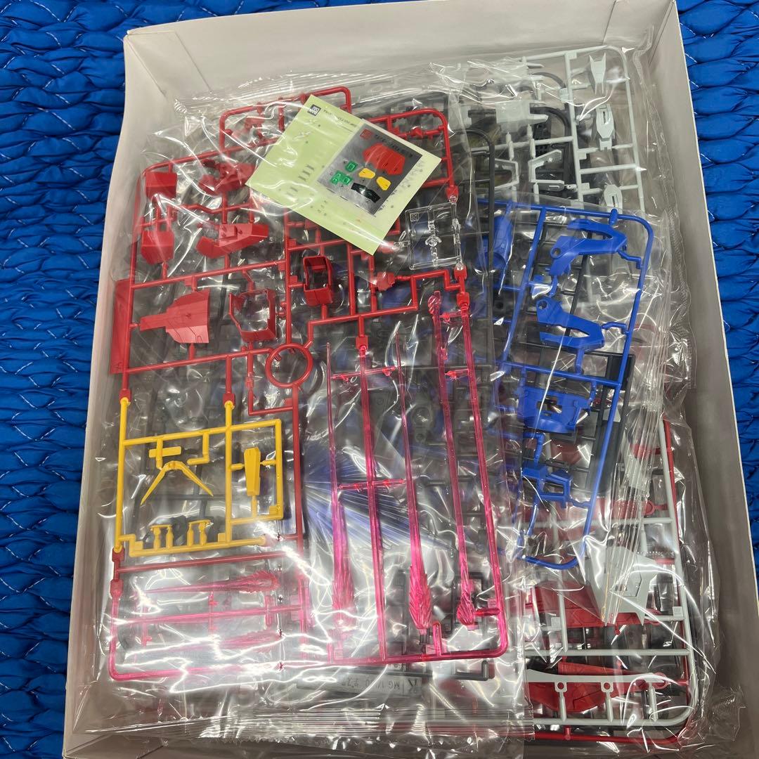 バンダイ MGシリーズMG デスティニーガンダム