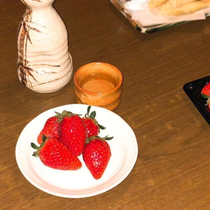 【限定】八ヶ岳産 いちご 約240g x 4パック/箱 ※残留農薬未検出