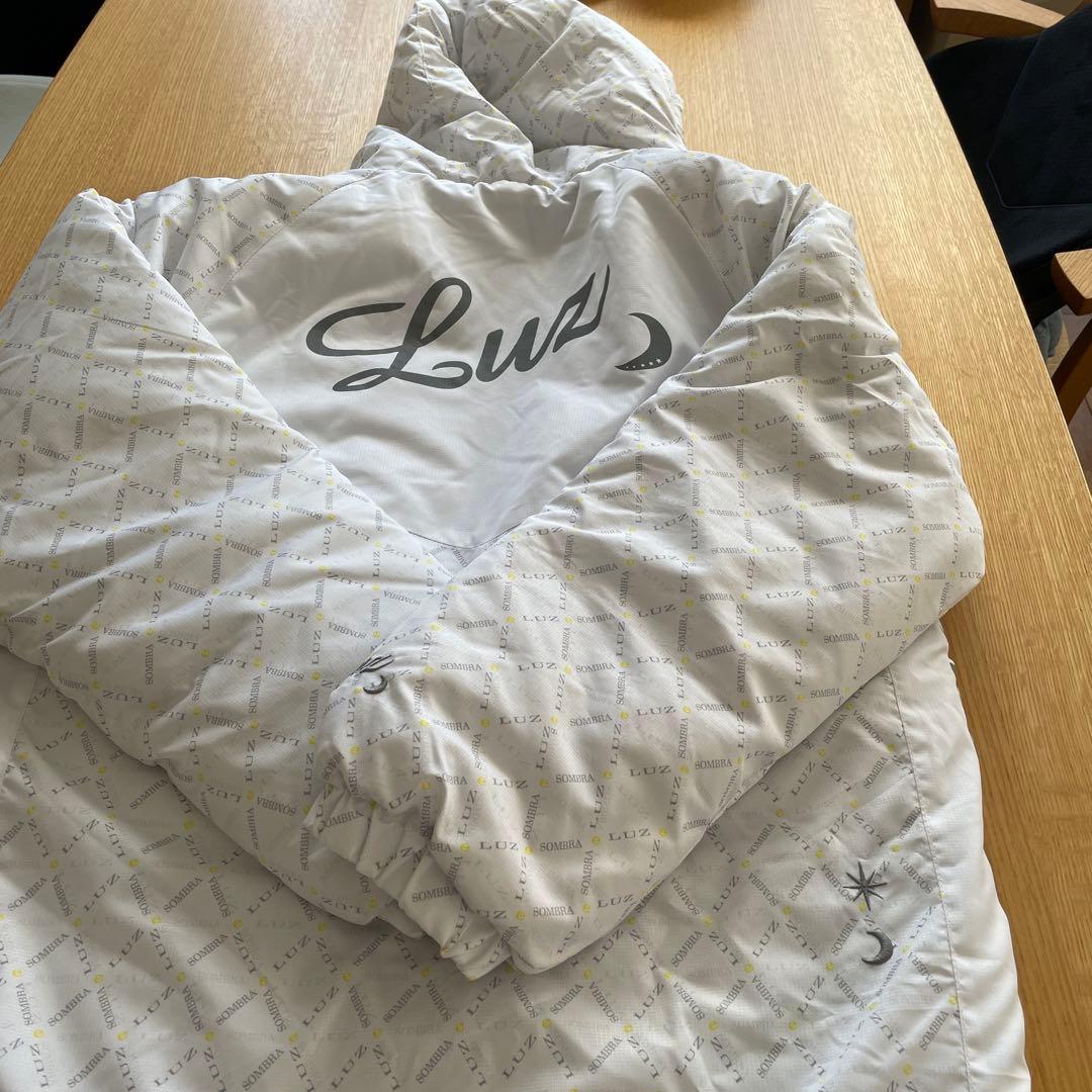 ルースイソンブラ　アウター