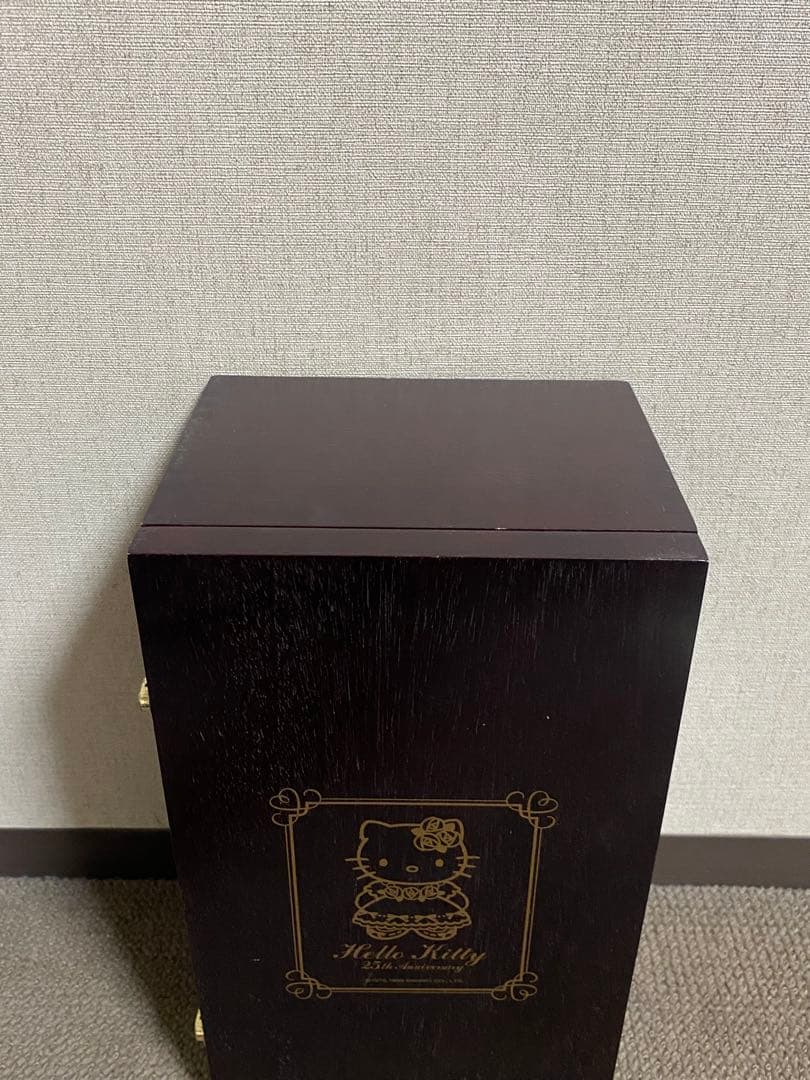 ハローキティ　ハーマン　モヘアドール