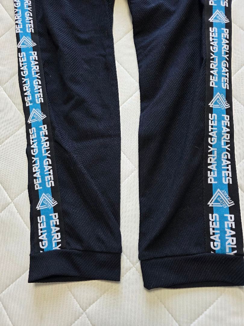 新品タグ付きPEARLY GATES ジョガーパンツ６