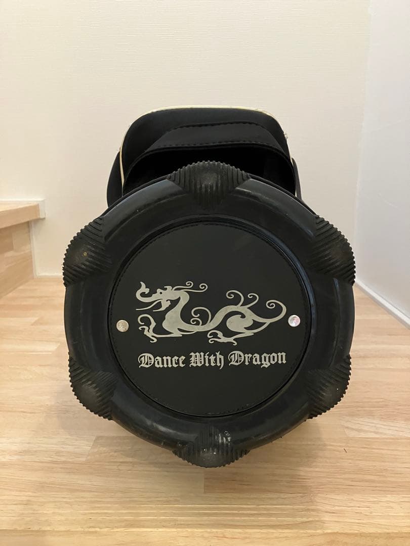 DANCE WITH DRAGON ゴルフバッグ